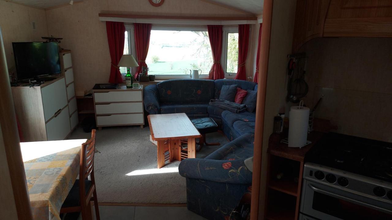 Camping Le Bois Jahan Brunelles Exterior foto