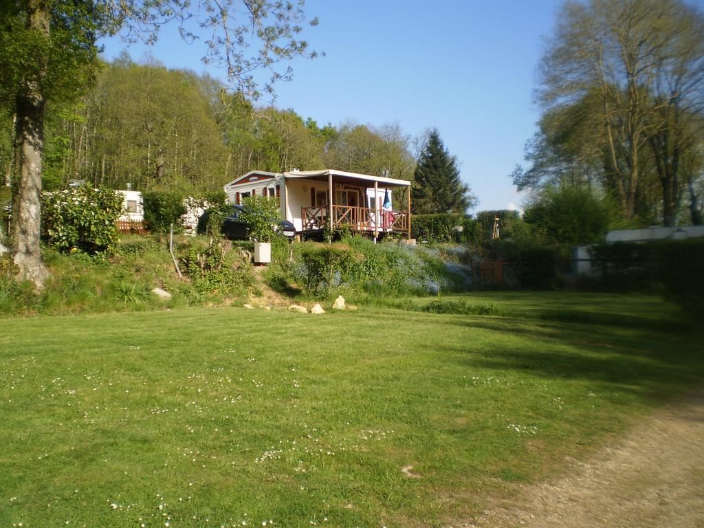 Camping Le Bois Jahan Brunelles Exterior foto