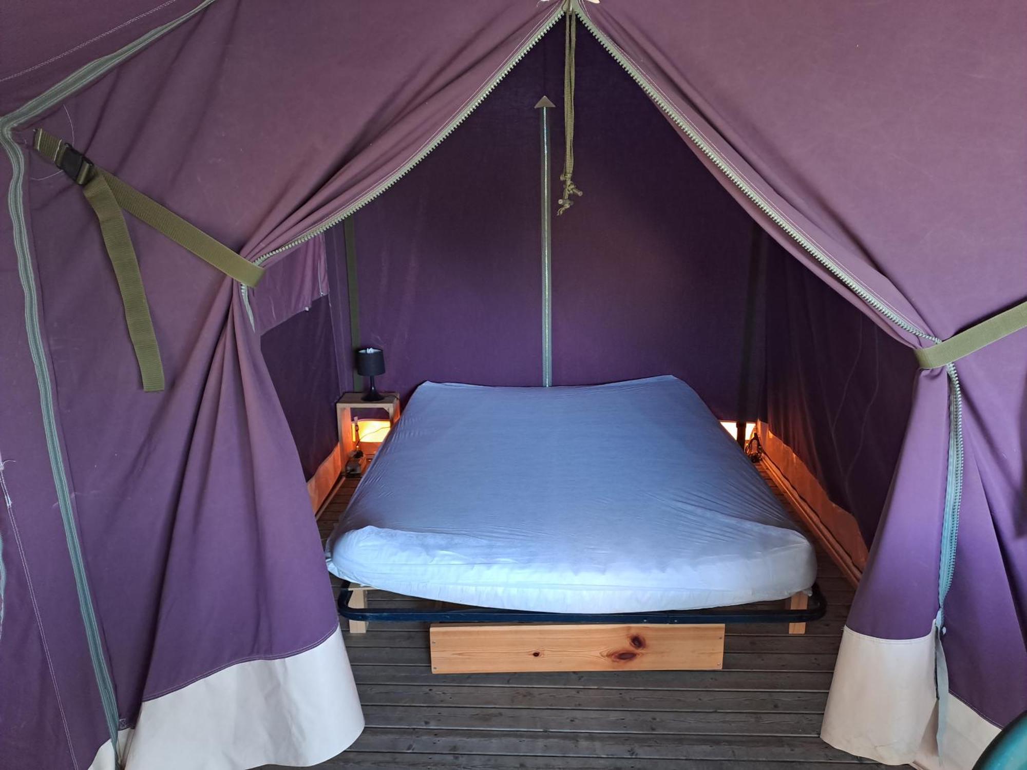 Camping Le Bois Jahan Brunelles Exterior foto